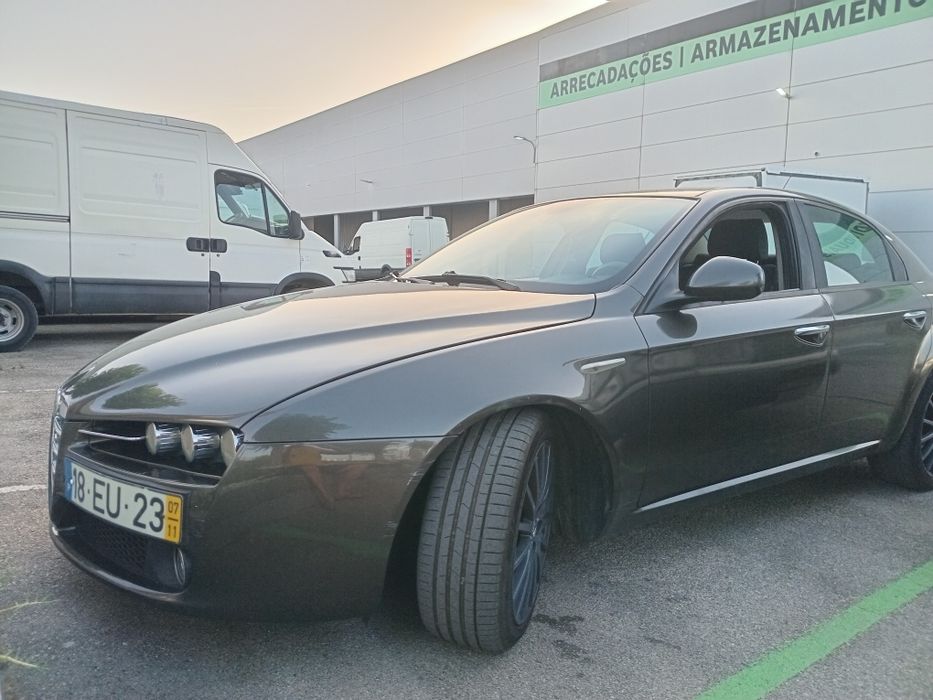 Alfa Romeo 159 16v automatico sedan