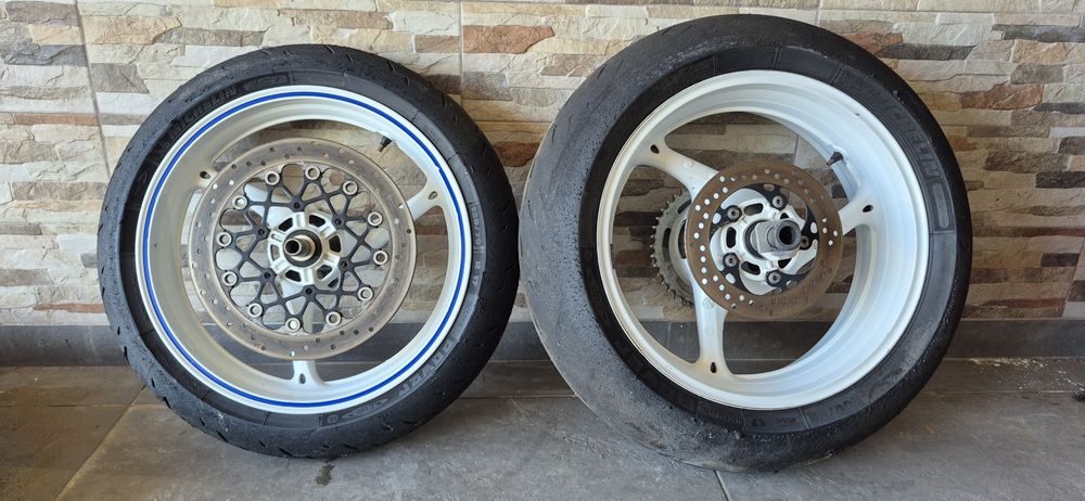 jantes gsxr 1000 k6 k7 k8 k9
