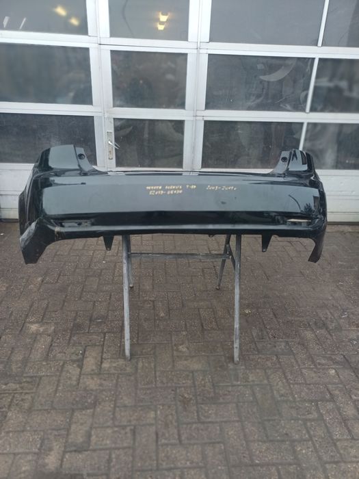 Zderzak tył do Toyota Avensis, T-27.2009r