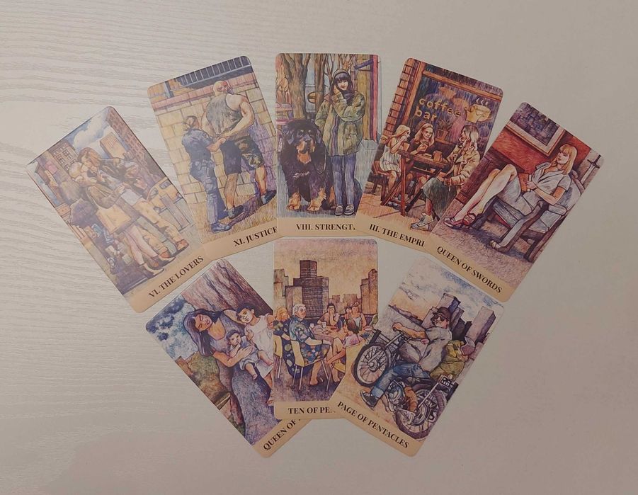 Karty City Labyrinth Tarot