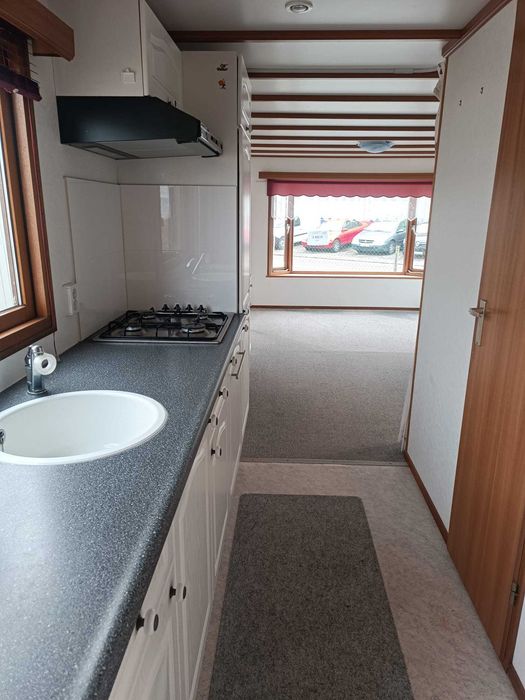Casa Móvel / Mobile Home Nº 4101  SQ95 Modelo Vermelho 10,80x3,70m T2
