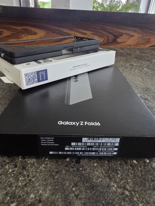 Samsung Z Fold6 12/256 na gwarancji 7 2027