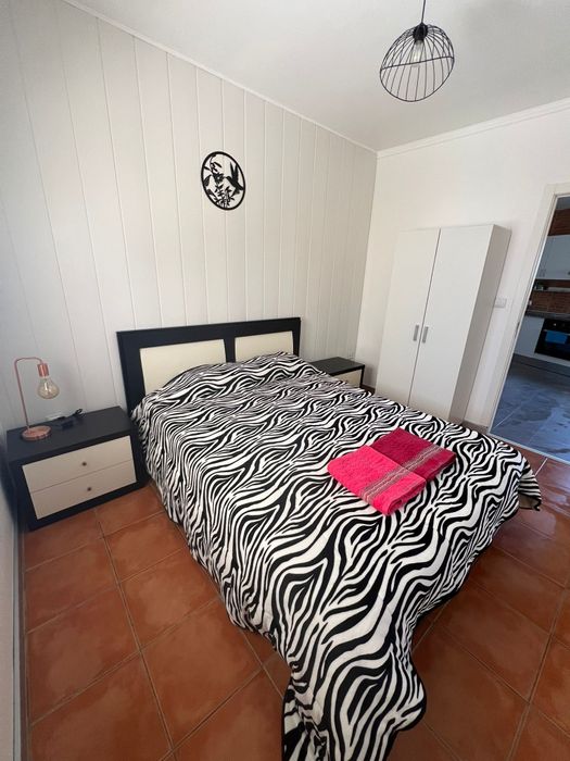 Casa T2 para Férias com Piscina próximo praia