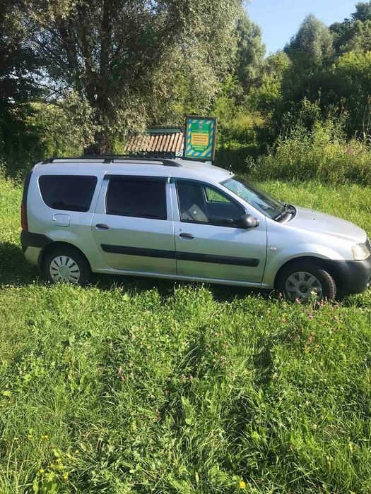 Продам Dacia Logan, універсал, газ-бензин