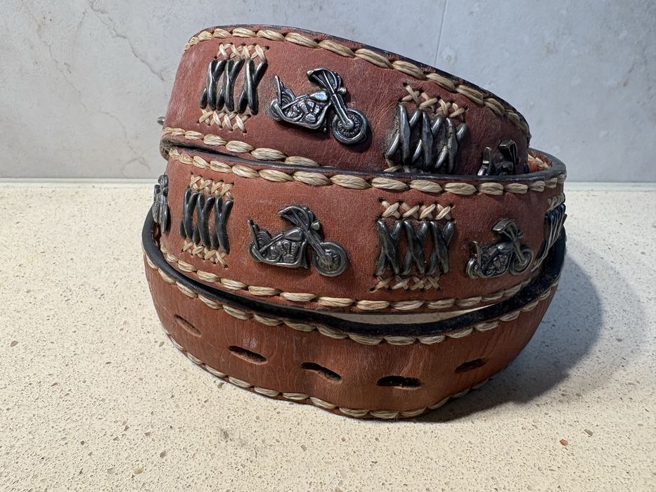 Vintage cinto de motoqueiro em couro Machine by Bassico