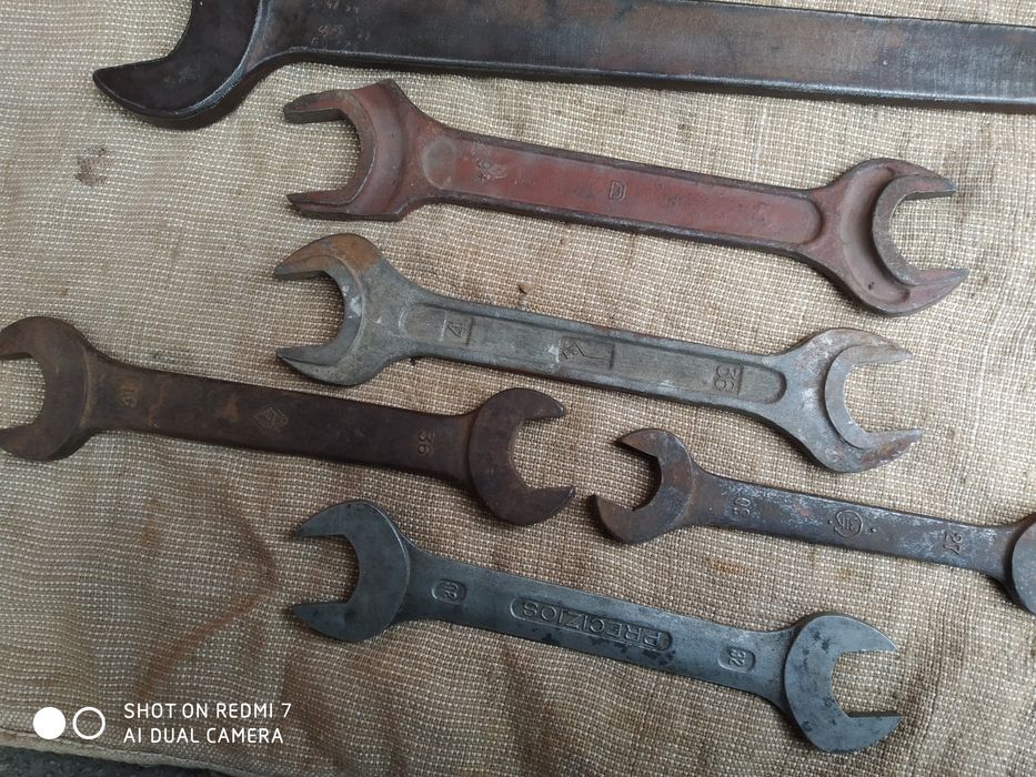 Продам рожковые ключи.