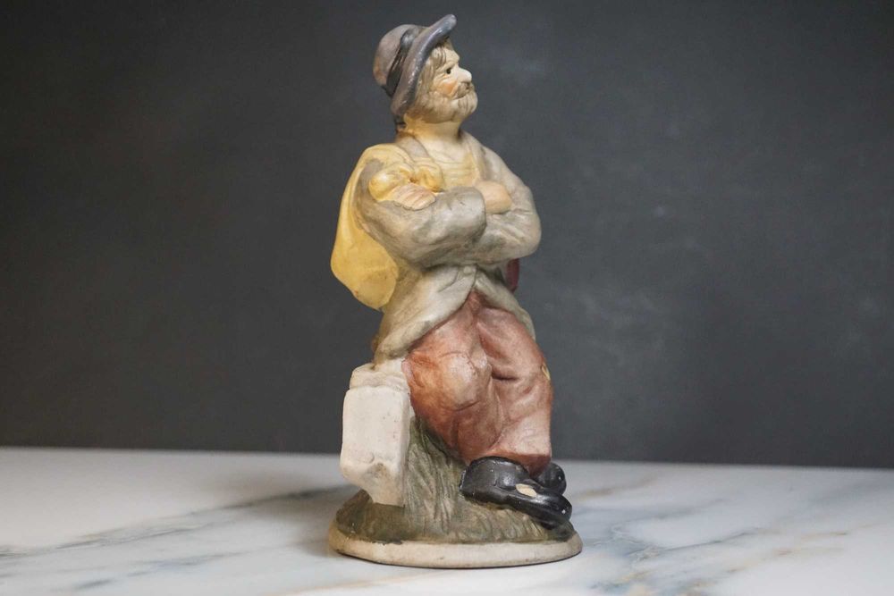 Figurka porcelanowa: Włóczęga. Vintage