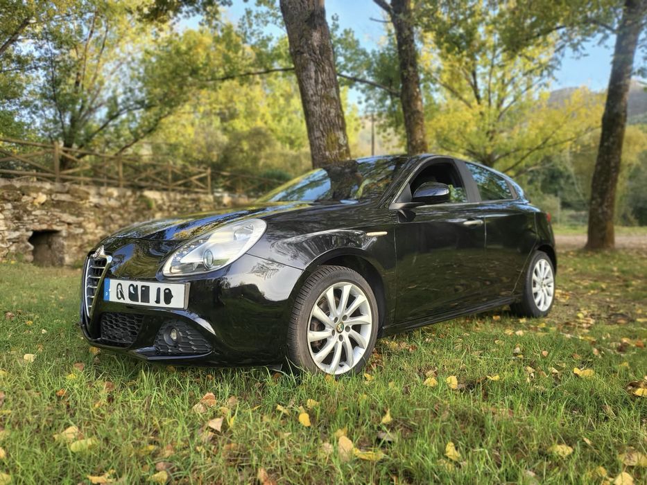 Alfa Romeo Giulietta 1.6JTD — photo 2