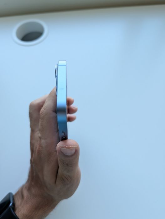 iPhone 14 Lilás - 128GB - bateria 95% - Em Ótimo Estado - Com Acessórios!