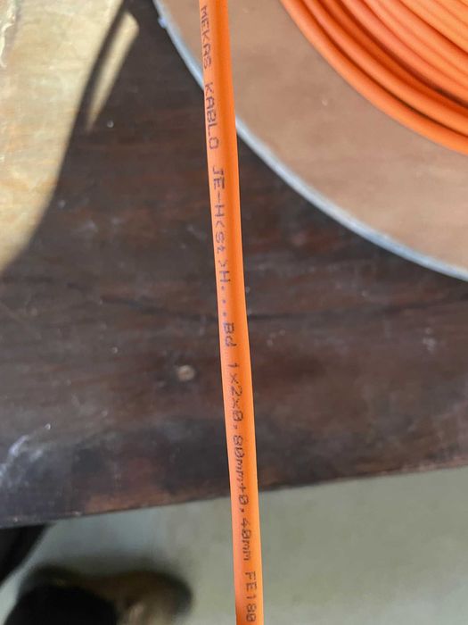 Cabo Retardante de Fogo/Alarme Laranja 1x2x0,8+0,4 Bobine 657 metros