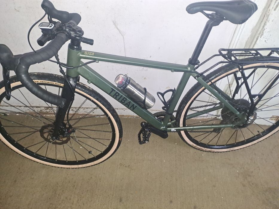 Bicicleta estrada gravel triban 120