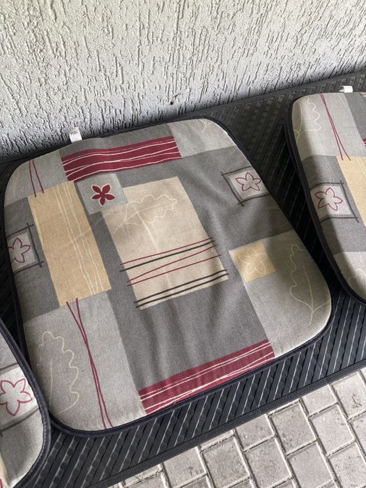 Komplet poduszki 4 szt poduszka ogrodowa na krzeslo fotel