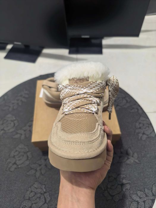 UGG Lowmel  r.38