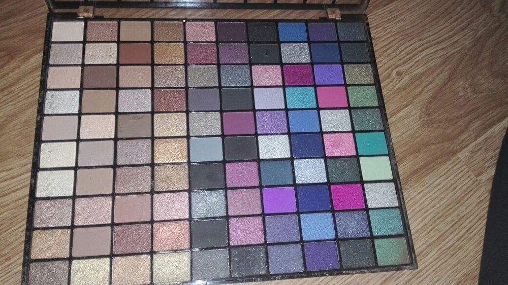 Maquilhagem paletas lindasMake up revolution e BH