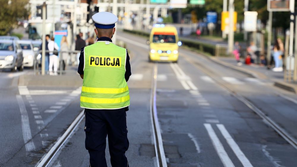 Nowa definicja skrzyżowania i drogi, czyli kto tu ma pierwszeństwo?
