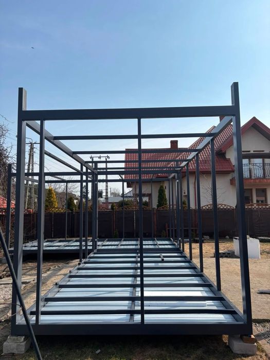 Konstrukcja stalowa domku modułowego 35m2
