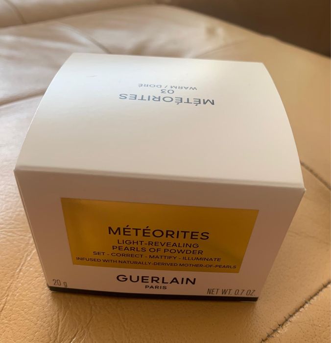 Guerlain Meteorites Nowy puder wykonczeniowy Warm