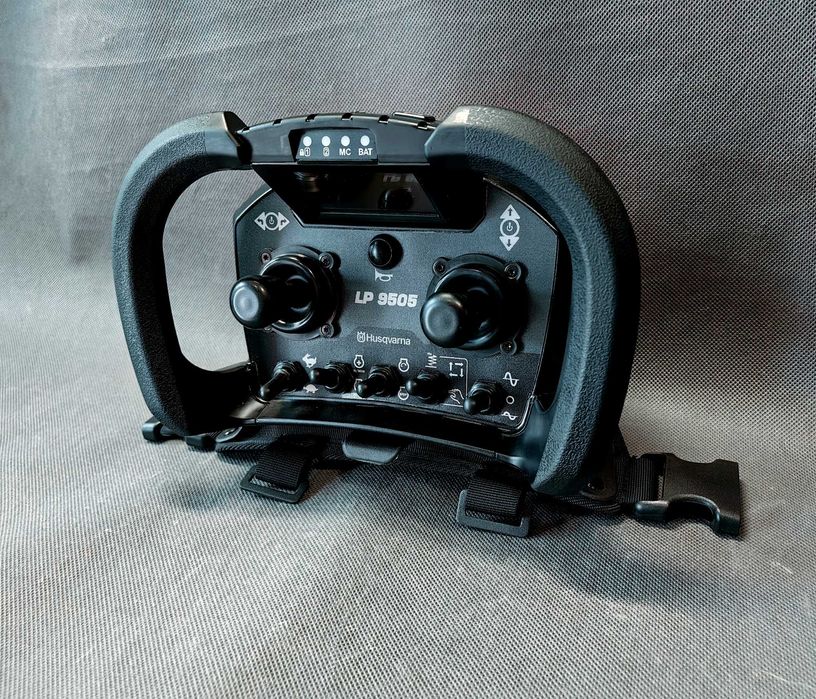 Pilot Husqvarna Remote Control LP 950 Pad Åkerströms ERA 150 JAK NOWY!