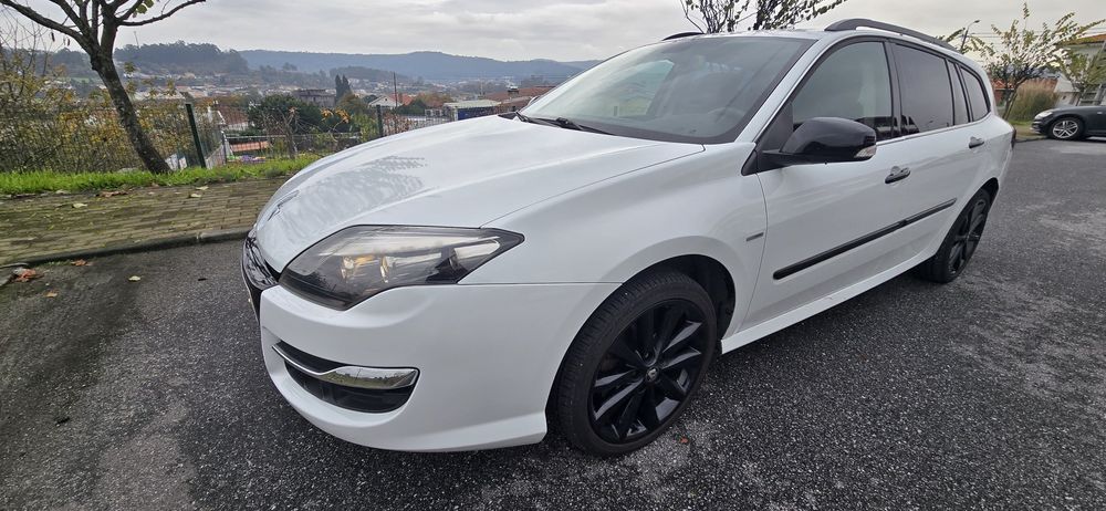 Renault Laguna Bose Edition 2.0 Full Extras
