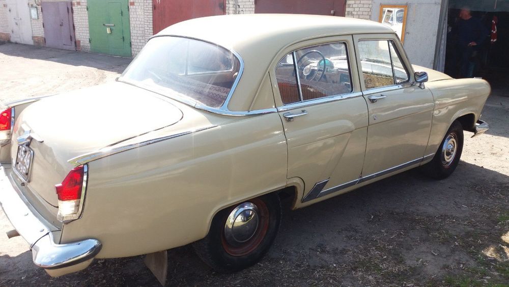 Автомобіль Газ 21