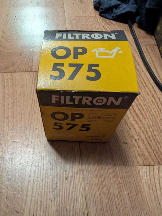 Filtr oleju Filtron OP 575