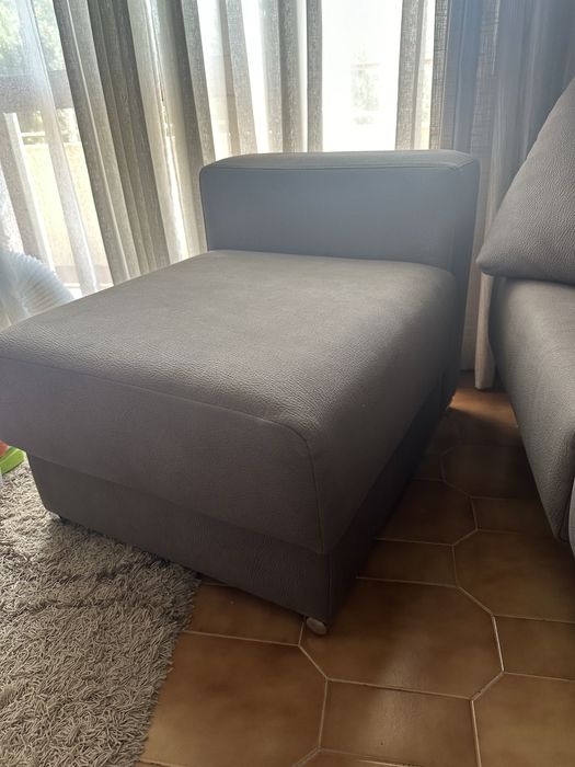 Sofa com puff amovivel