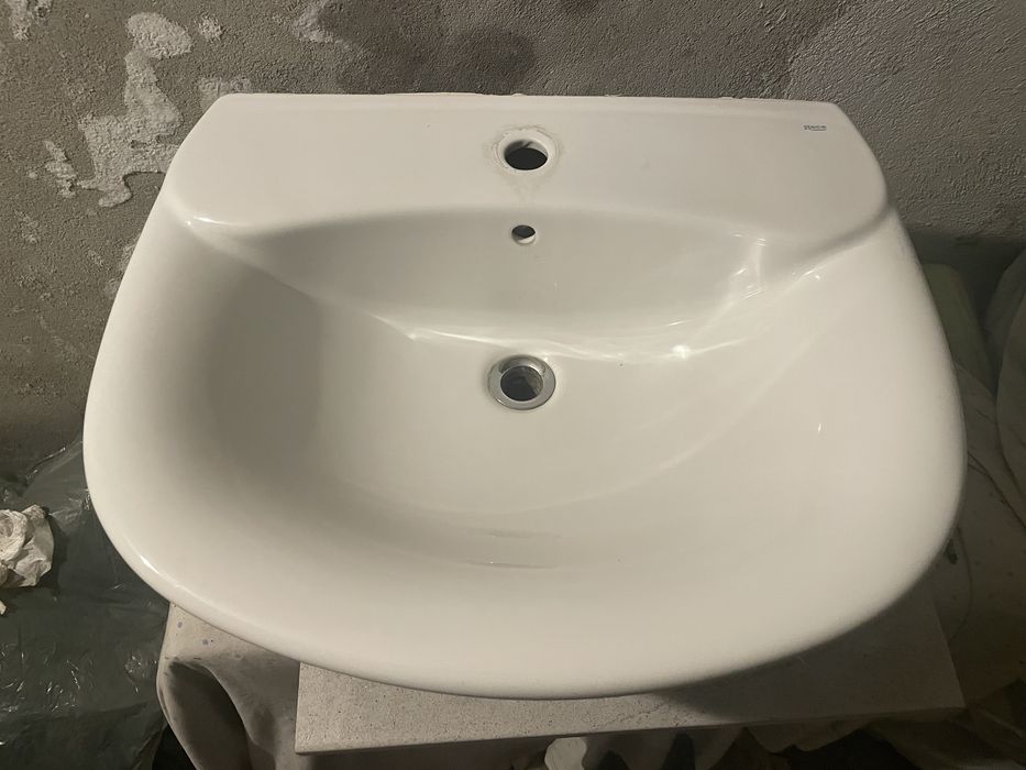 Umywalka ceramiczna ROCA 60x52