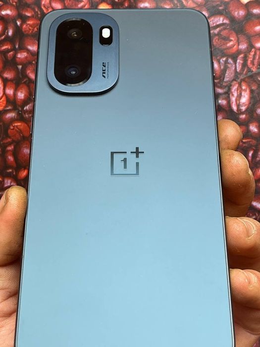OnePlus ace 6 12-256