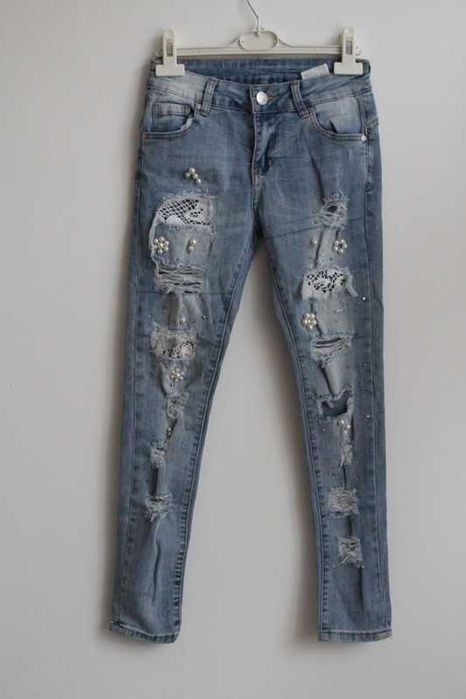 Jeansy z dziurami roz.S