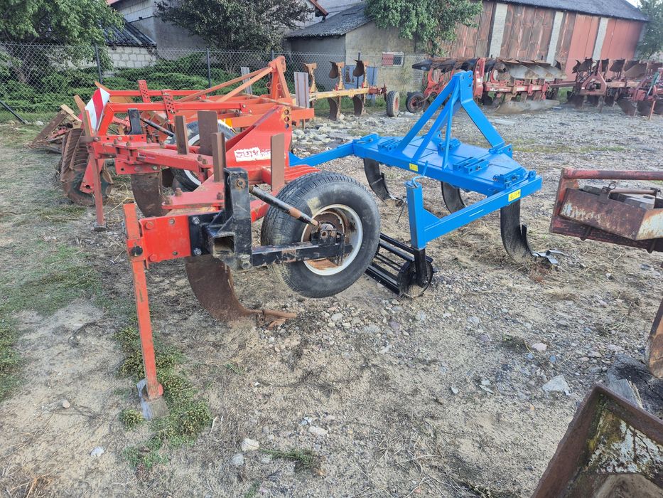 Głębosz agregat /uprawowy podorywkowy/ gruber Vogel & Noot 3m wał Kuhn
