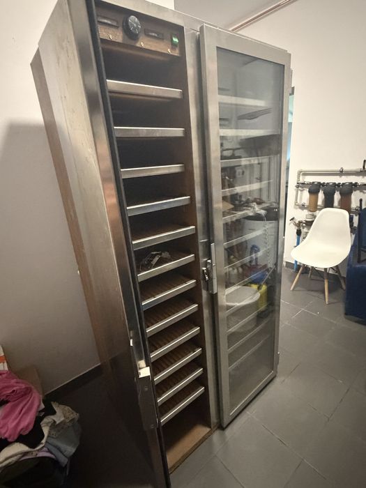 Profesjonalna szafa chłodnicza do wina / winiarka 2-drzwiowa INOX – Francja