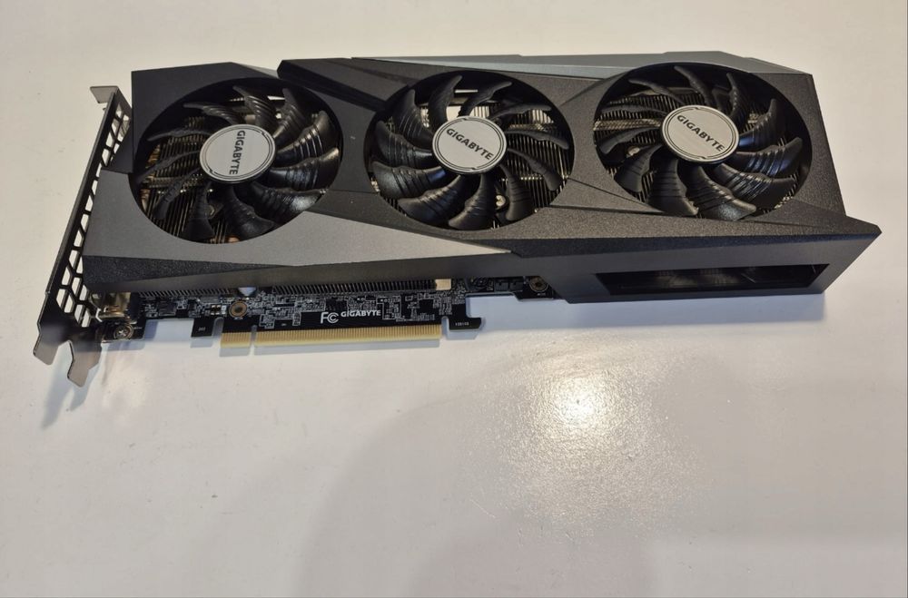 GIGABYTE 3060 12GB 新品未開封 Karta graficzna Gigabyte GeForce RTX 3060 12 GB • Cena