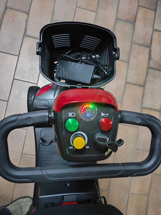 Scooter mobilidade reduzida