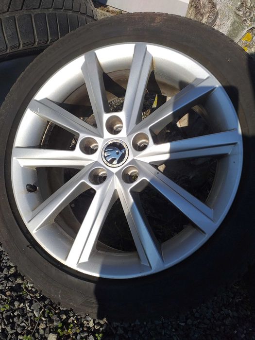 felgi opony 225/45 r 17 skoda vw zimowe