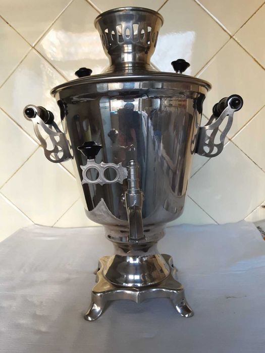 Самовары электрические 2 разных