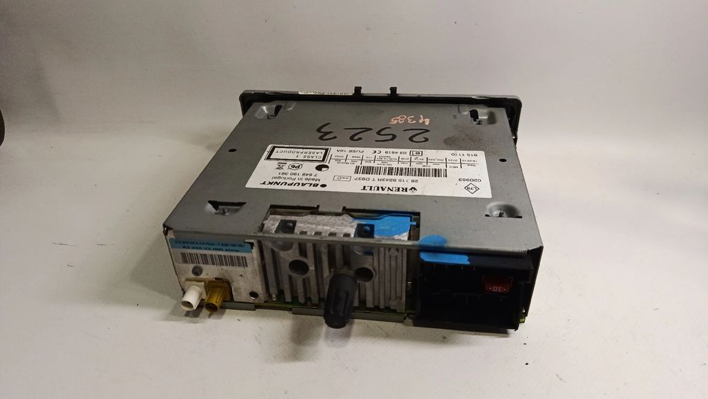 Rádio / auto-rádio RENAULT Scénic III (JZ0/1_)