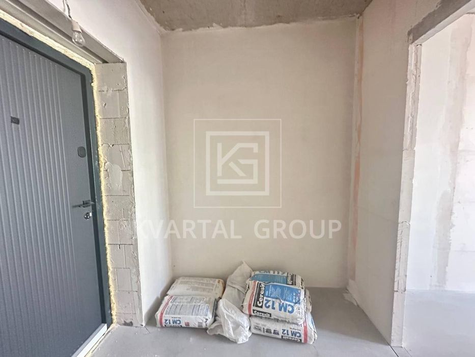 1к квартира під чистову, 43 м2. Топ локація, ЖК Центральний-2, Ірпінь