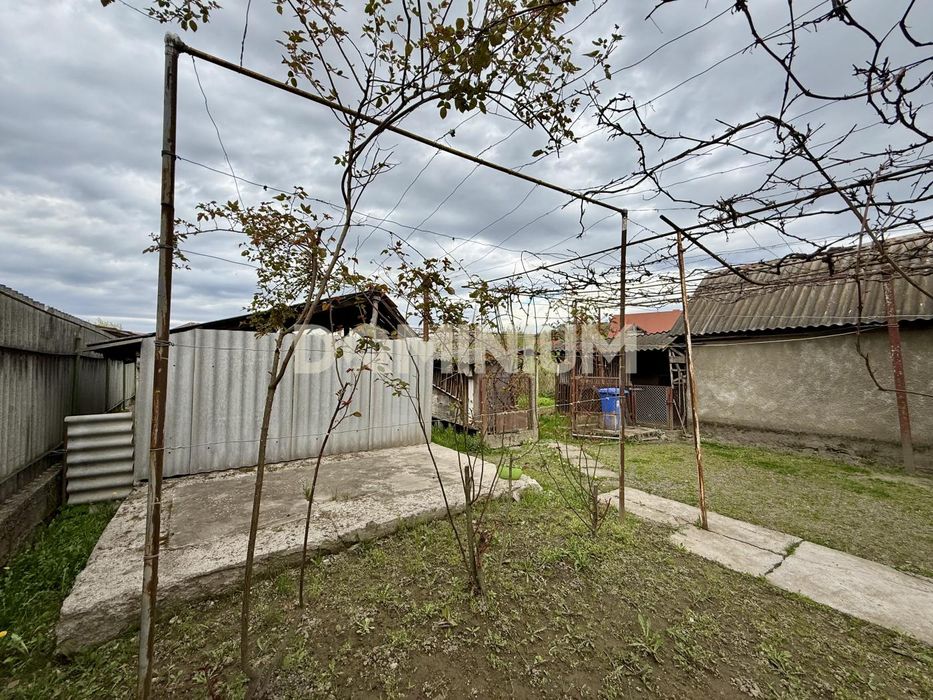 Продається хороший будинок у центрі Королева