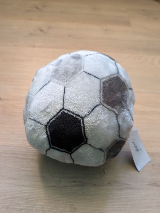 Футбольний м'яч кофта худі пледик George