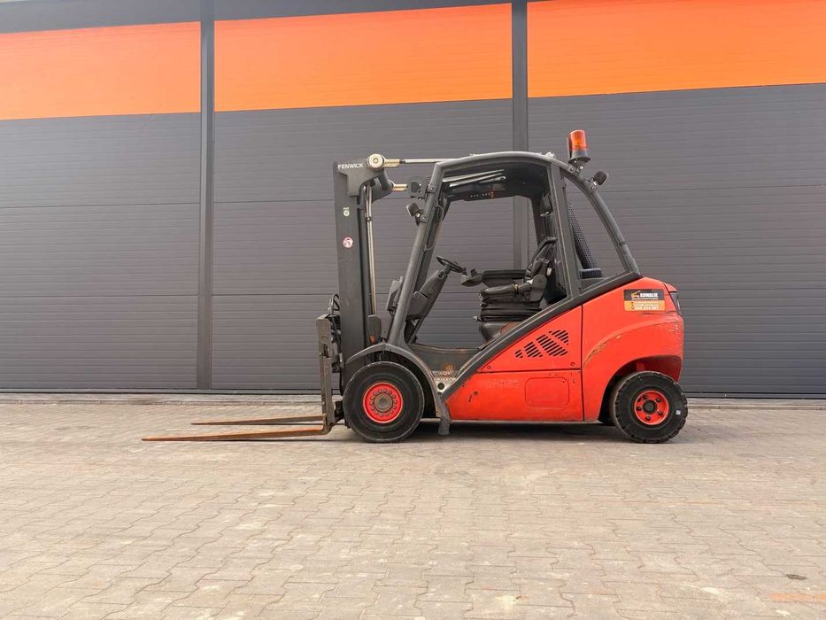 Wózek widłowy LINDE H 30 diesel  rok 2011 wolny skok triplex 4,8 m