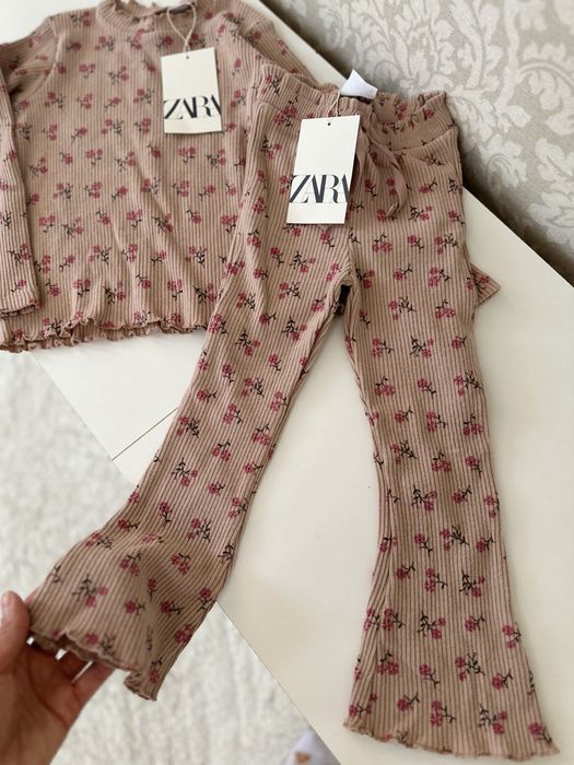 Теплий костюм на флісі Zara, Adidas розмір 3-4 роки 104 см