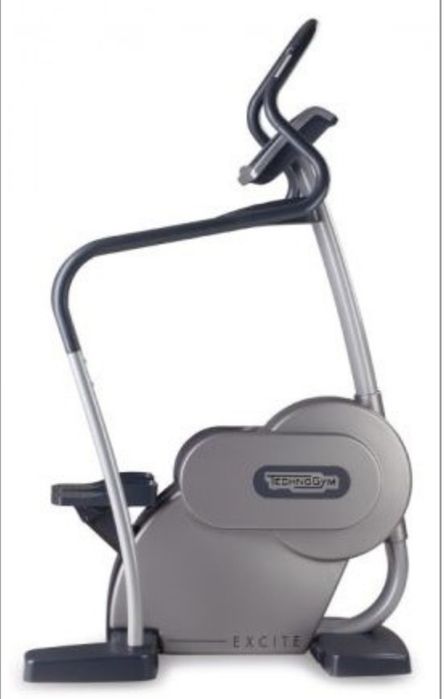 Technogym Stepper excite 700led steper nie schody trena er Cz stochowa Wrzosowiak OLX.pl