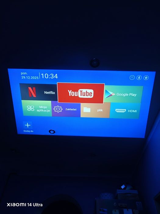 Projektor ultra HD Wi-Fi BT