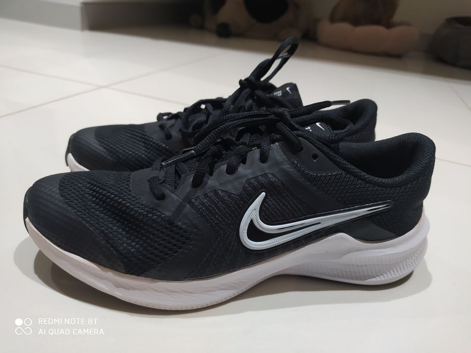 Adidasy Nike 37,5