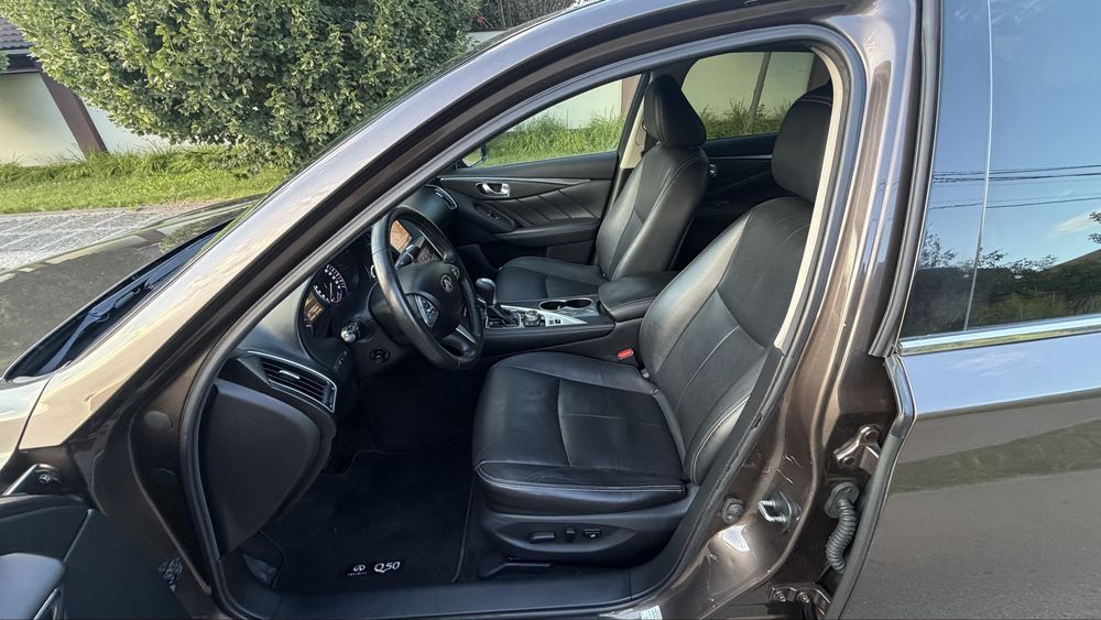 Infiniti Q50 2.0 t