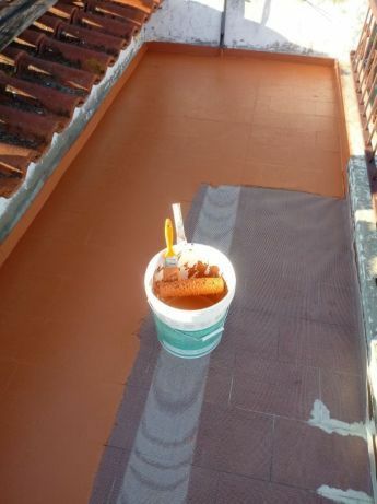 Serviços de pintura e pequenas obras