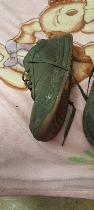 Продам ботинки отдичные