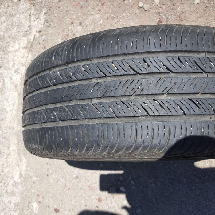 Продам резину.   225 55 17 BRIDGSTONE