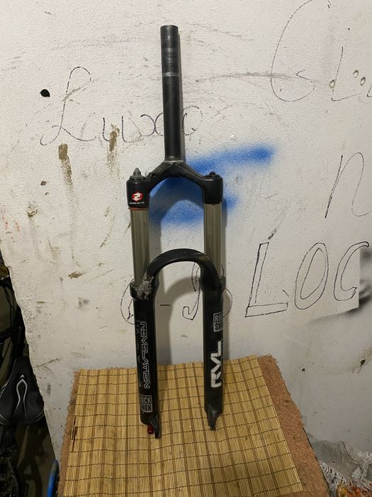 Rock shox revaletion 26