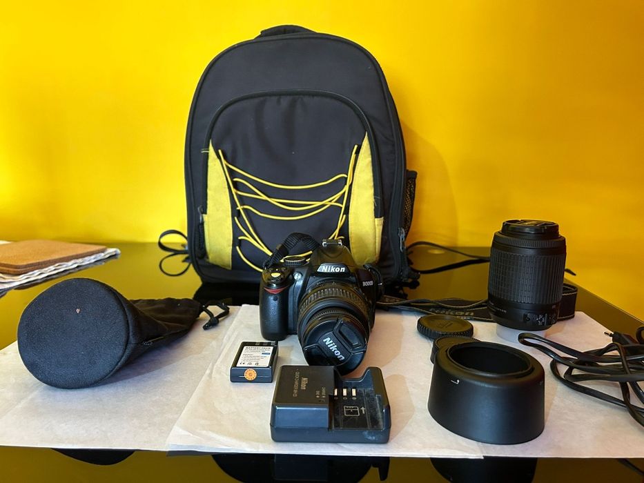 Máquina Nikon D3000 + 2 objetivas
